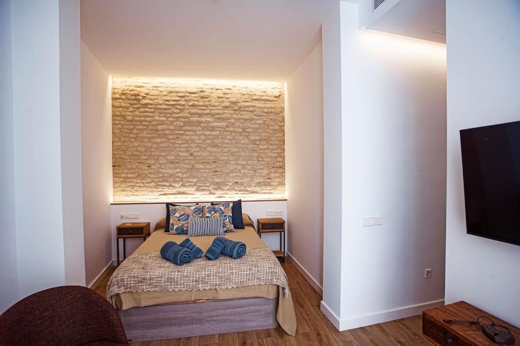 Mini Hotel In The Heart Of Sevilla For Exclusive Usage Экстерьер фото