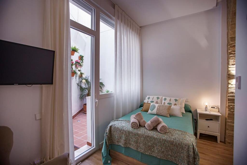 Mini Hotel In The Heart Of Sevilla For Exclusive Usage Экстерьер фото